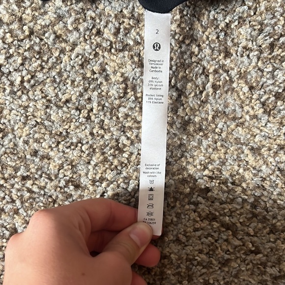 lululemon leggings size 2 - Picture 4 of 4